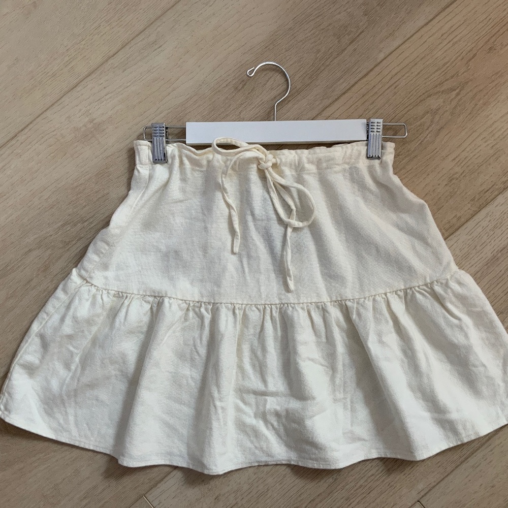Brandy Melville Kenzo Ivory Skirt Brand NEW With Tags